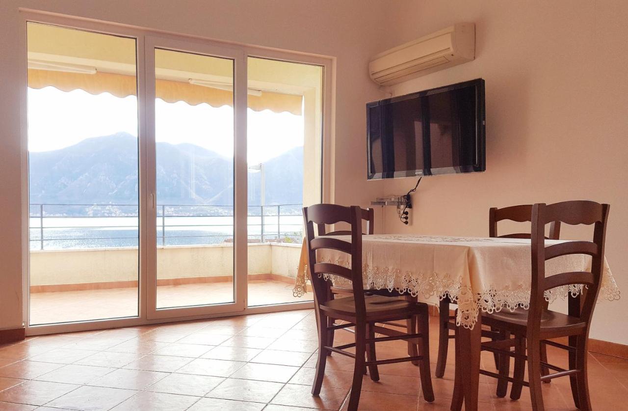Secret Mirage Apartment Котор Екстер'єр фото